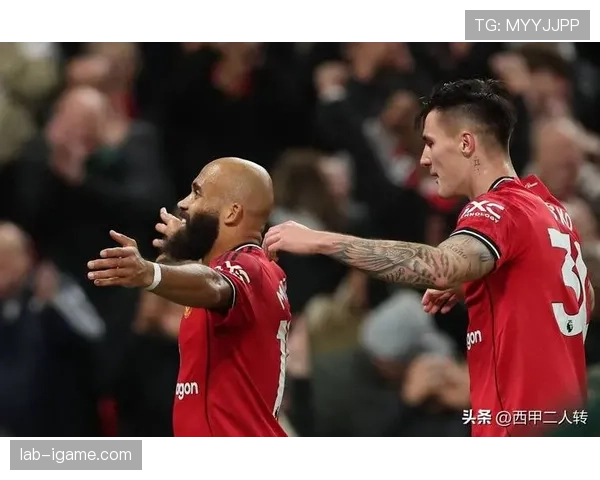 英超后卫表现抢眼，强势助力球队稳步迈向争冠行列