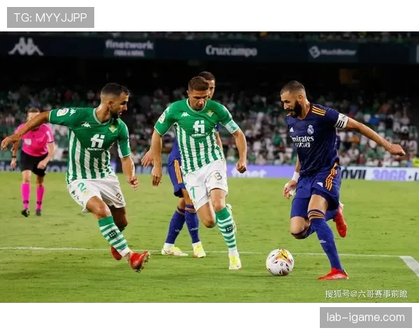 西甲密集防守战术近期表现稳健,多队依靠稳固防线提升竞争力 西甲密集防守战术近期表现稳健,多队依靠稳固防线提升竞争力