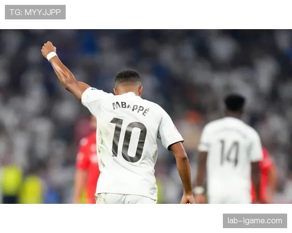 皇马越踢越自由，整体结构问题显现，赛季稳定性面临考验